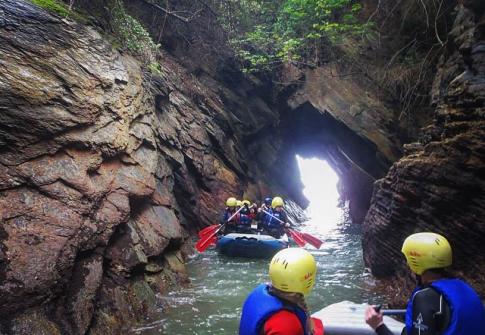 coastal rafting, caves, family activities, things to do near me