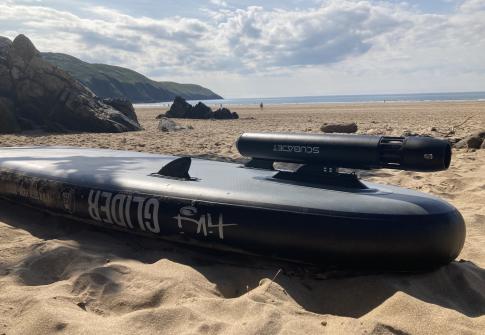 electric motor on stand up paddleboard