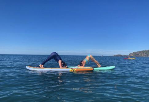 SUO yoga on paddle boards