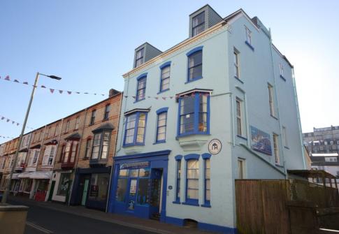 accommodation devon, places to stay in devon, hostels in devon, 